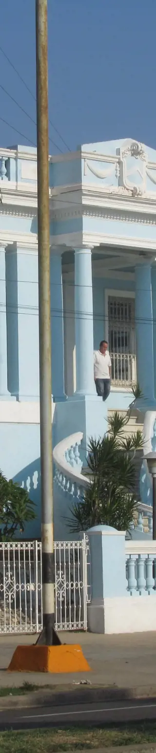 Bummel durch das koloniale Cienfuegos mit Cocktail-Abschluss